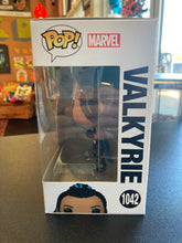 Load image into Gallery viewer, FUNKO POP Thor Love and Thunder Valkyrie 1042
