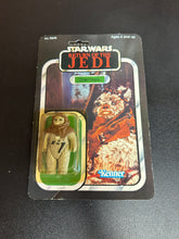 Load image into Gallery viewer, KENNER STAR WARS RETURN OF THE JEDI 1983 CHEF CHIRPA JAPANESE BACK READ DETAILS
