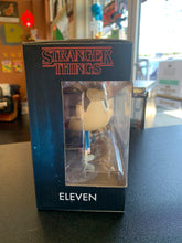 Load image into Gallery viewer, FUNKO VYNL Stranger Things Eleven &amp; Barb
