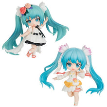 Load image into Gallery viewer, Blokees Hatsune Miku DaaLaMode Q Series 01 Miku With You Model Kit Mystery Box
