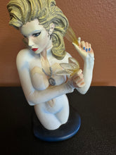 Load image into Gallery viewer, Marvel Universe Cloak and Dagger Statue Preowned Read Details
