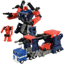 Load image into Gallery viewer, HASBRO TAKARA TOMY TRANSFORMERS C-11 Missing Link Delta Magnus

