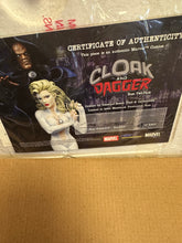 Load image into Gallery viewer, Marvel Universe Cloak and Dagger Statue Preowned Read Details
