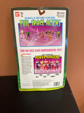 Load image into Gallery viewer, Ban Dai Series II Action Feature Evil Space Aliens Falls Apart Putty Patrol New In Package
