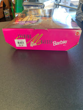 Load image into Gallery viewer, MATTEL 1996 Evening Majesty Barbie
