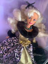Load image into Gallery viewer, MATTEL 1996 Evening Majesty Barbie

