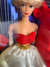 Load image into Gallery viewer, MATTEL 1997 Silken Flame Barbie
