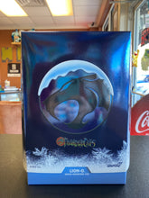 Load image into Gallery viewer, Super 7 ThunderCats Lion-O (Hook Mountain Ice) Figure
