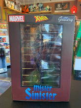 Load image into Gallery viewer, DIAMOND SELECT TOYS MARVEL The Uncanny X-Men Mister Sinister Figure
