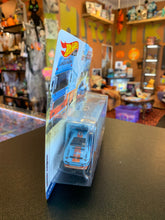 Load image into Gallery viewer, HOT WHEELS Team Transport Gulf Lancia Rally 037 &amp; Euro Hauler #26
