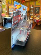 Load image into Gallery viewer, HOT WHEELS Team Transport ‘65 Mercury Comet Cyclone Ford C-800 #28

