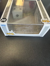 Load image into Gallery viewer, FUNKO POP BRAN DAL ISED Tagging Robot 02
