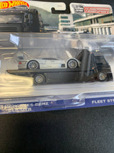 Load image into Gallery viewer, HOT WHEELS Team Transport 1997 Mercedes-Benz CLK-GTR Fleet Street #59
