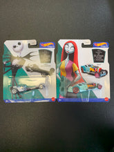 Load image into Gallery viewer, HOT WHEELS Character Cars The Nightmare Before Christmas Set Of 2 Cars
