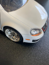 Load image into Gallery viewer, JADA TOYS 2007 Volkswagen Golf MK5 GTI 1:24 Scale
