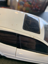 Load image into Gallery viewer, JADA TOYS 2007 Volkswagen Golf MK5 GTI 1:24 Scale
