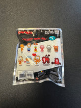 Load image into Gallery viewer, Garfield Series 1 3D Foam Mystery Bag Clip Sealed
