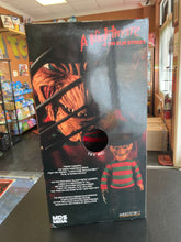 Load image into Gallery viewer, MDS MEGA MEZCO TOYZ A Nightmare On Elm Street Freddy Krueger Talking Figure Preowned
