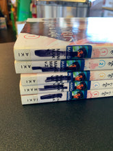 Load image into Gallery viewer, Shikimori’s Not Just A Cutie Manga Set Books 1-5
