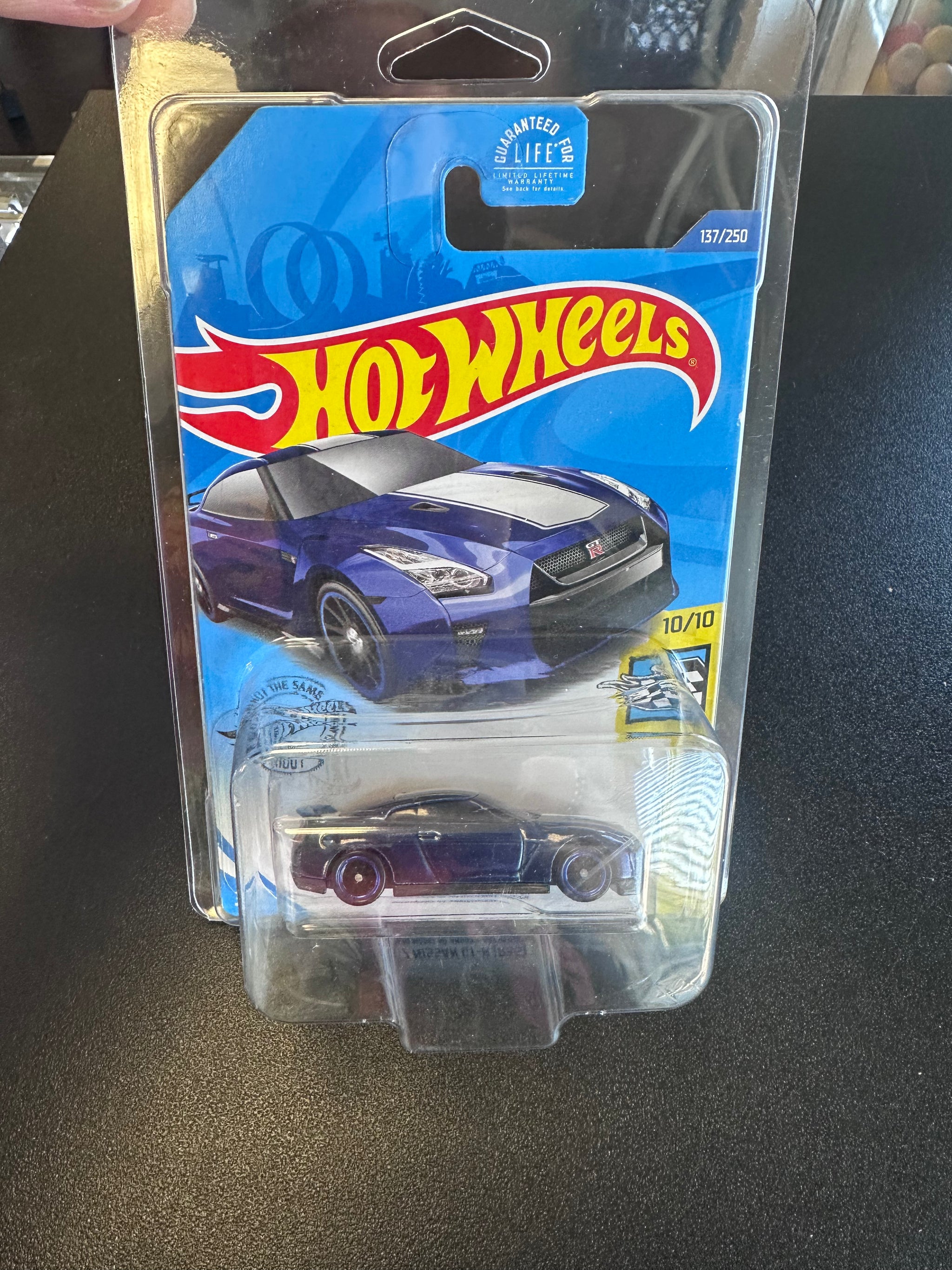 Hot Wheels '17 Nissan GT-R(R35) Treasure Hunt READ DETAILS