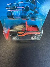 Load image into Gallery viewer, Hot Wheels Trailbusters 1988 Power Power 5113-0919 Unpunched
