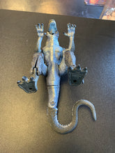 Load image into Gallery viewer, Trendmasters 1998 Toho Godzilla Strike &amp; Roar
