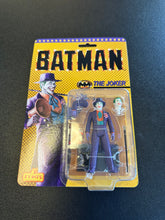 Load image into Gallery viewer, Mezco Toyz 5 Points 1989 Batman 3.75” The Joker Retro Card
