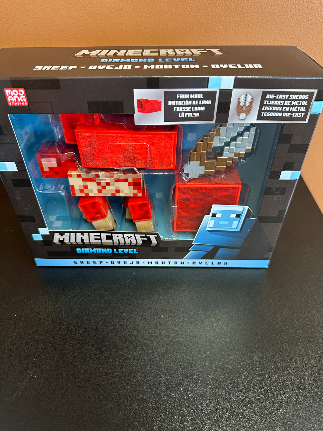 Minecraft Diamond Level Sheep Figure with Diecast Sheers