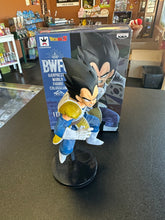 Load image into Gallery viewer, Banpresto Dragon ball Z BWFC Vegeta Figure Preowned
