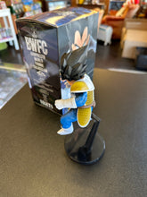 Load image into Gallery viewer, Banpresto Dragon ball Z BWFC Vegeta Figure Preowned
