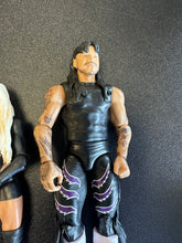 Load image into Gallery viewer, Mattel WWE Main Event Showdown Series 25 Liv Morgan &amp; Dirty Dom Mysterio (Incomplete)
