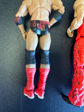 Load image into Gallery viewer, Mattel WWE Ultimate The Outsiders Scott Hall &amp; Kevin Nash (No Accessories)
