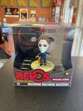 Load image into Gallery viewer, REVOS Halloween II Michael Myers
