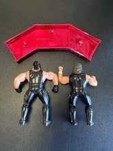 Load image into Gallery viewer, WCW/NWO OSFT MIX FIGURES STING &amp; HOGAN FIGURES
