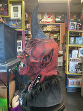 Load image into Gallery viewer, Oktober Studios Beelzebub Mask
