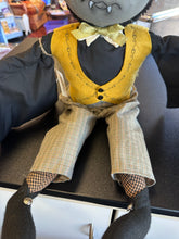 Load image into Gallery viewer, Galleria II Joe Spencer’s Gathered Traditions Gideon Bat Sitting Plush
