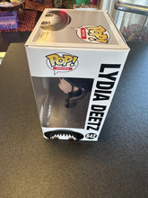 Load image into Gallery viewer, FUNKO POP BEETLEJUICE LYDIA DEETZ BOX LUNCH 642
