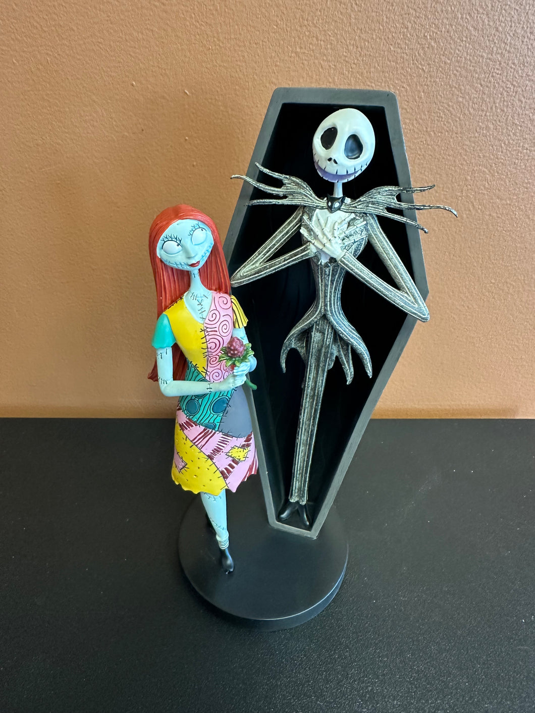 Nightmare before Christmas- Jack & Sally - Disney Showcase - 6016742 (Enesco)