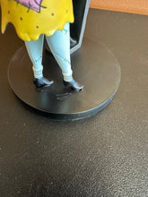 Load image into Gallery viewer, Nightmare before Christmas- Jack &amp; Sally - Disney Showcase - 6016742 (Enesco)
