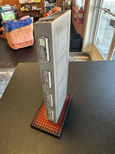 Load image into Gallery viewer, Gentle Giant Star Wars Han Solo In Carbonite 1:8 Scale Statue Preowned
