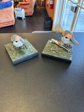 Load image into Gallery viewer, Diamond Select Star Wars Porg Bookends Preowned
