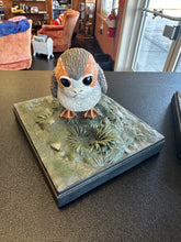 Load image into Gallery viewer, Diamond Select Star Wars Porg Bookends Preowned
