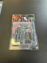 Load image into Gallery viewer, HAUNT- VAMPIRE &amp; WITCH - 3.75" FIGURE 2 PACK
