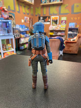 Load image into Gallery viewer, Star Wars Black Series Mandalorian Bo-katan Kryze Loose figure
