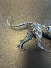 Load image into Gallery viewer, Sota Toys Chronicles of Riddick Hellhound Preowned Figure
