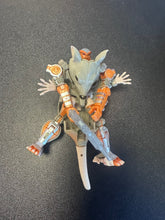 Load image into Gallery viewer, Hasbro Transformers Maximal Rattrap with Weapon Preowned Figure
