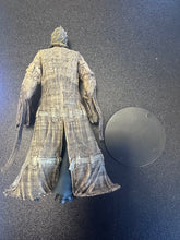 Load image into Gallery viewer, McFarlane Toys DC Multiverse The Dark Knight Scarecrow Preowned Figure
