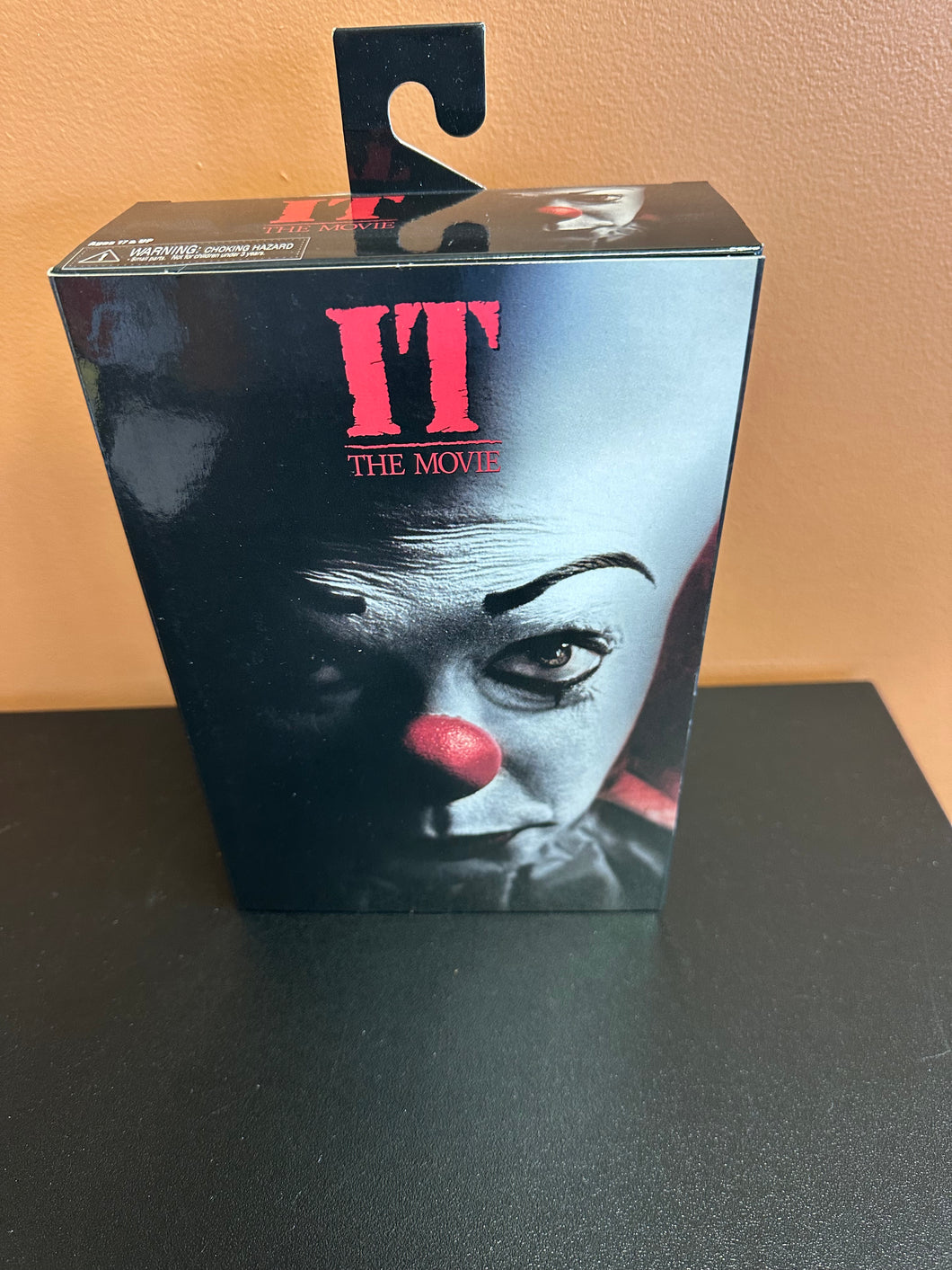 NECA IT THE MOVIE ULTIMATE PENNYWISE BLACK BOX 7” BOXED ACTION FIGURE