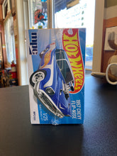 Load image into Gallery viewer, HOT WHEELS mpc ‘57 Chevy Sedan Flip-Nose Model Kit
