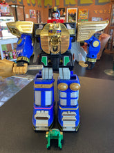 Load image into Gallery viewer, Bandai Power Rangers Deluxe Zeo Megazord incomplete pieces (different helmet)
